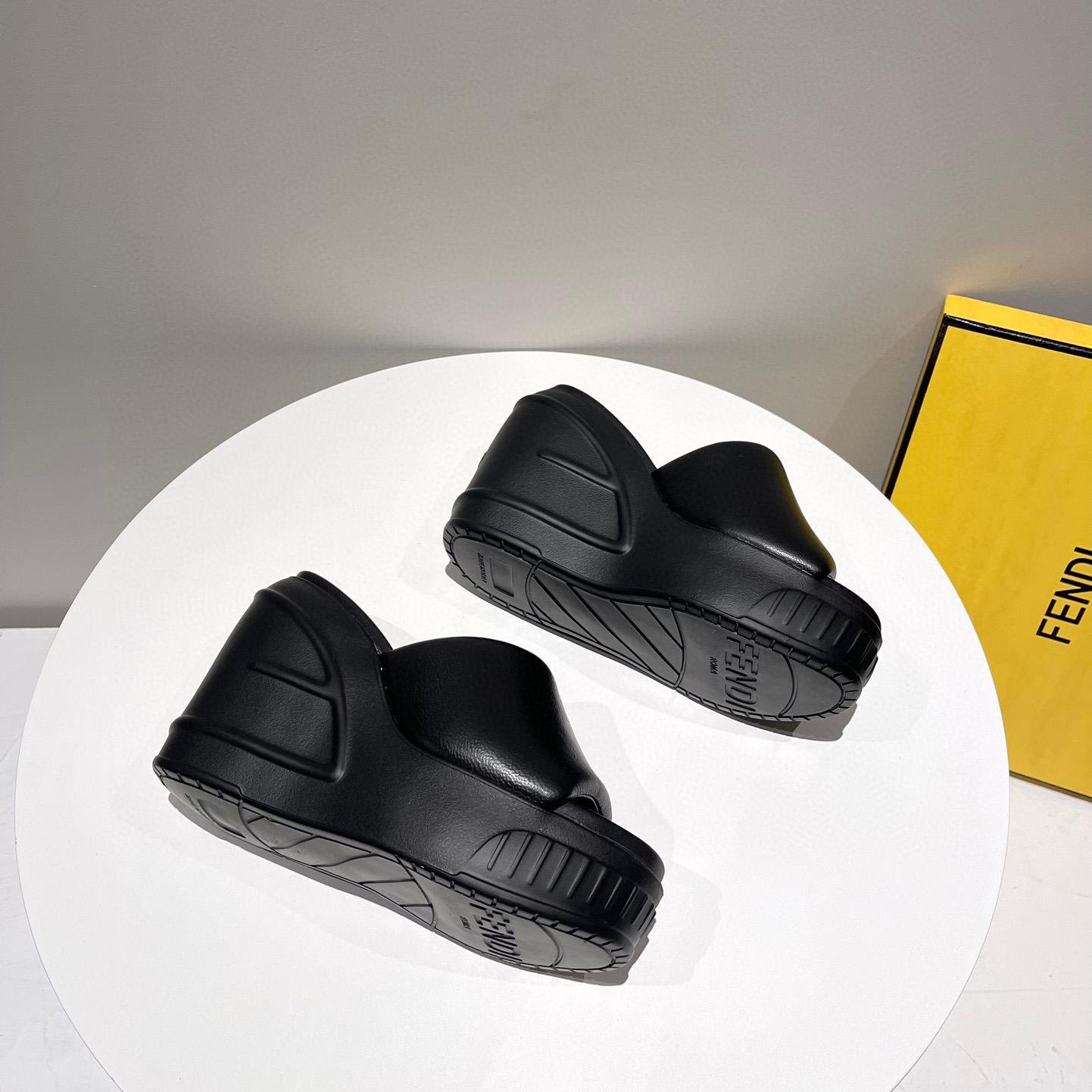 Fendi Fashion Show Black Nappa Leather Slides - DesignerGu