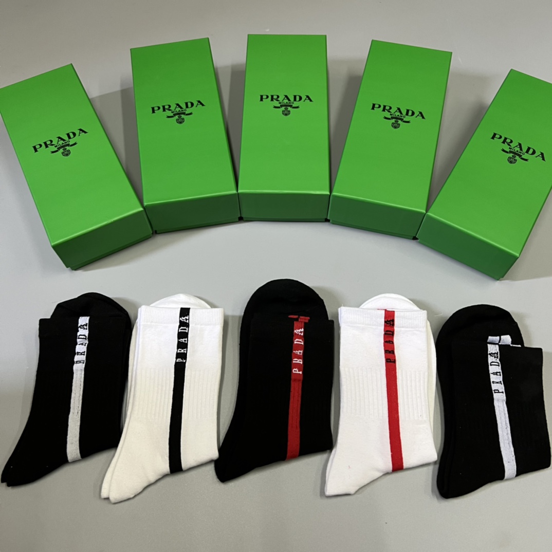 Prada Socks/Box - DesignerGu