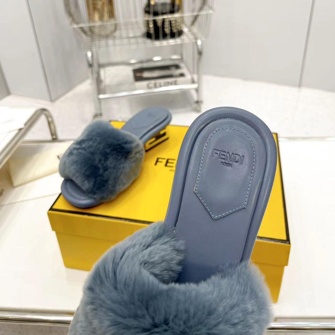 Fendi Baguette Blue Mink Slides - DesignerGu