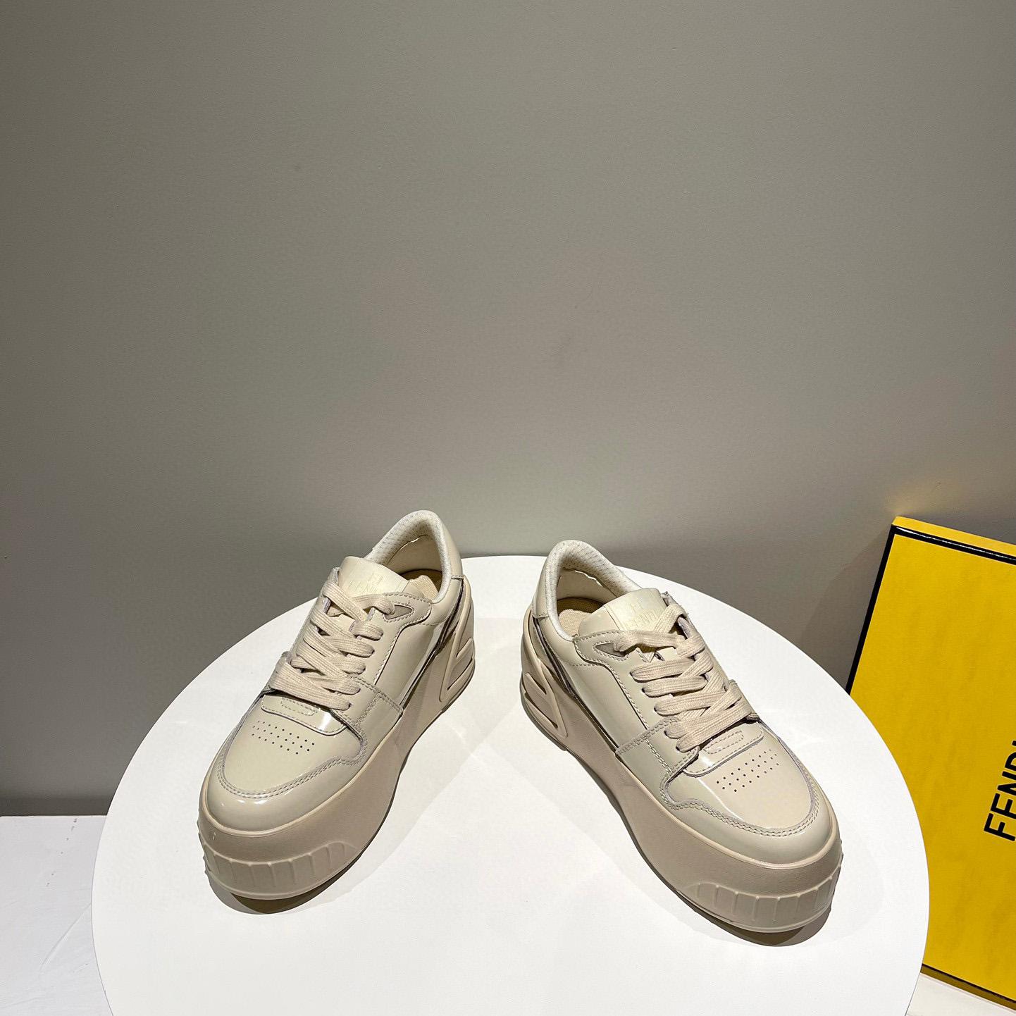 Fendi Fashion Show Beige Leather Low-Tops Sneaker  - DesignerGu