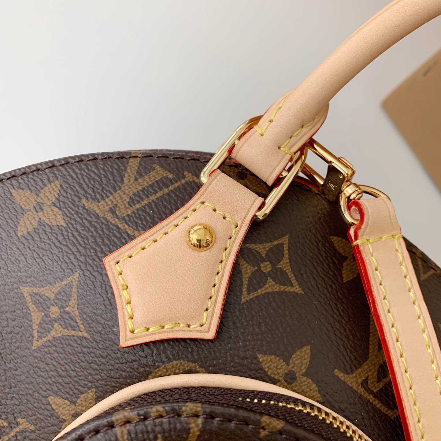 Louis Vuitton Ellipse PM Monogram  (28*21*8cm)   M46196 - DesignerGu