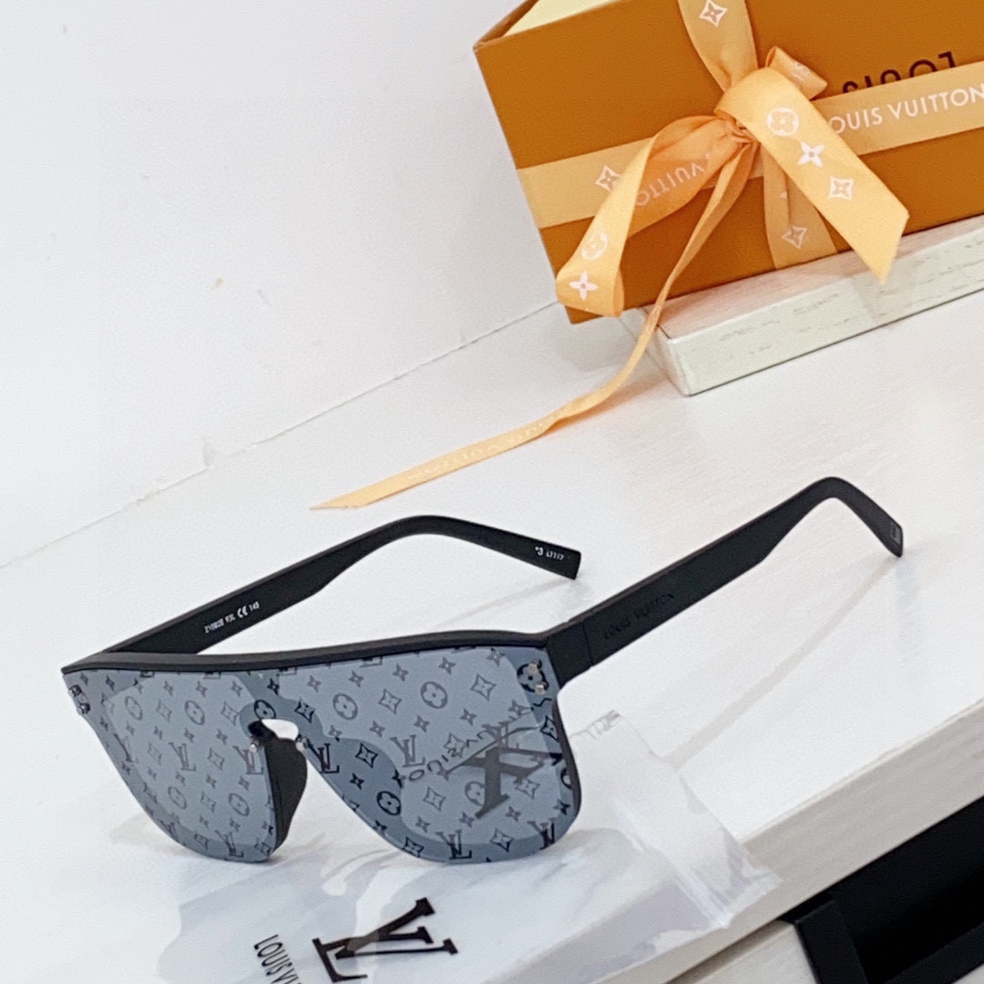 Louis Vuitton LV Waimea Sunglasses   Z1082 - DesignerGu