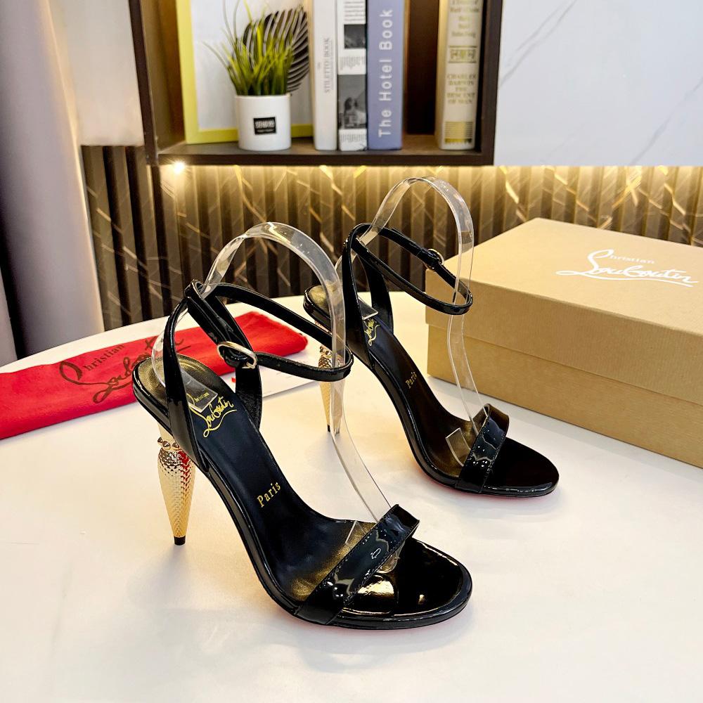 Christian Louboutin Lipqueen 105 Patent Leather Sandals - DesignerGu