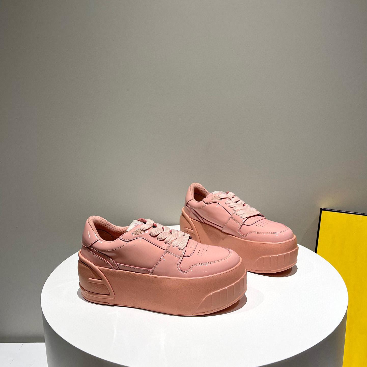 Fendi Fashion Show Pink Leather Low-Tops Sneaker  - DesignerGu