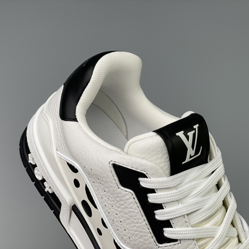 Louis Vuitton LV x YK LV Trainers (upon uk size)   - DesignerGu