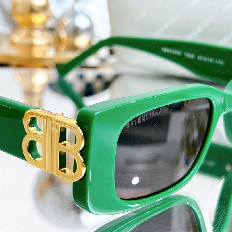 Balenciaga Dynasty Rectangle Sunglasses In Green    bb0096 - DesignerGu