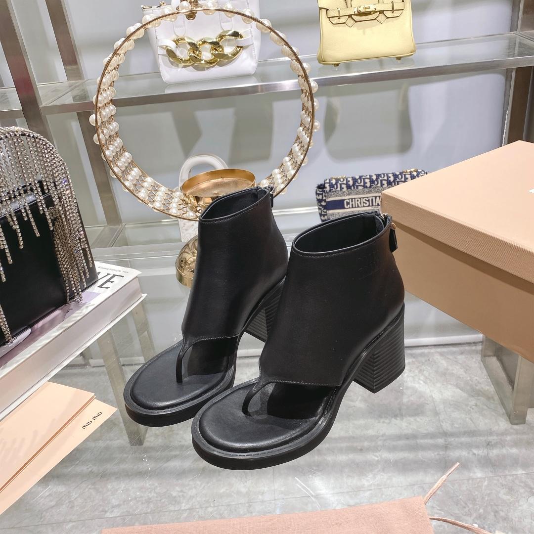 Miu Miu Leather Thong Booties - DesignerGu