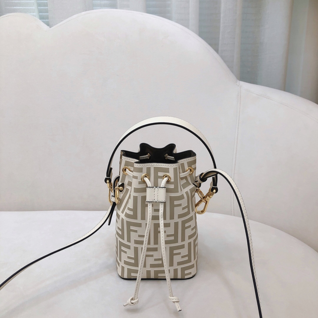 Fendi Mon Tresor Beige Leather Mini-Bag - DesignerGu