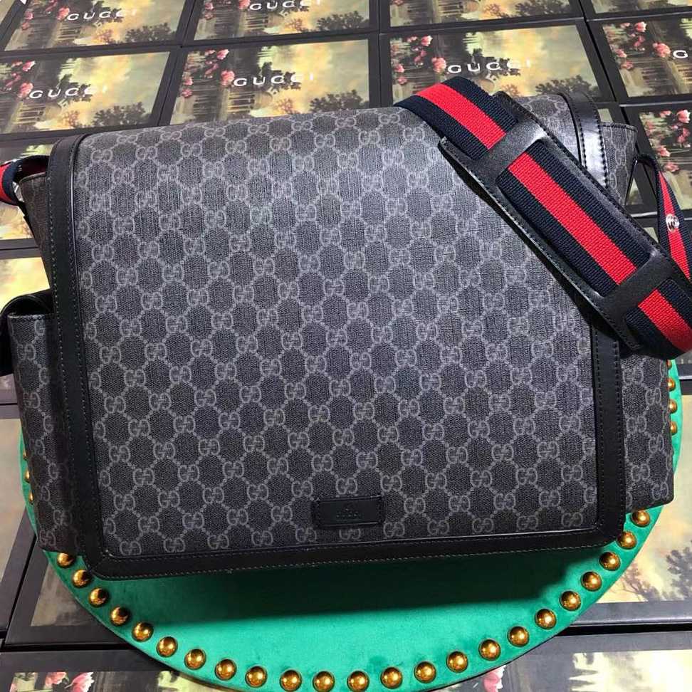 Gucci GG Supreme Diaper Bag(44-28-14cm) - DesignerGu