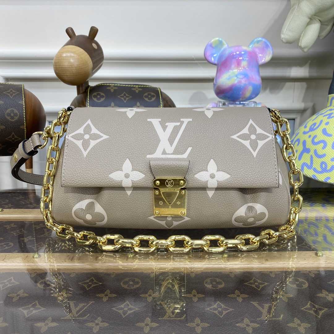 Louis Vuitton Favorite(24 x 14 x 9cm)    M45836 - DesignerGu