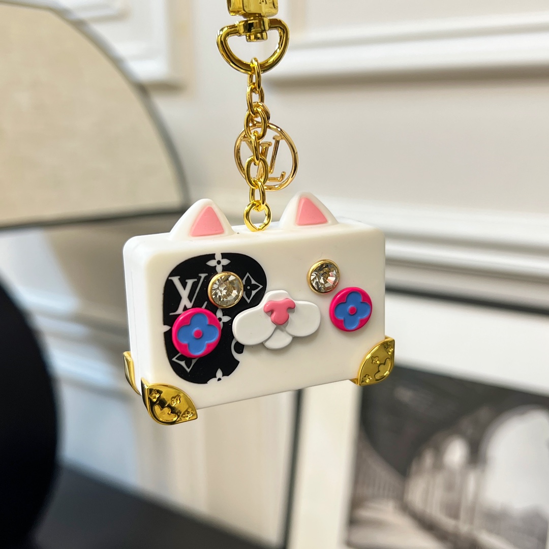 Louis Vuitton Catrunk Keyring   M00825 - DesignerGu