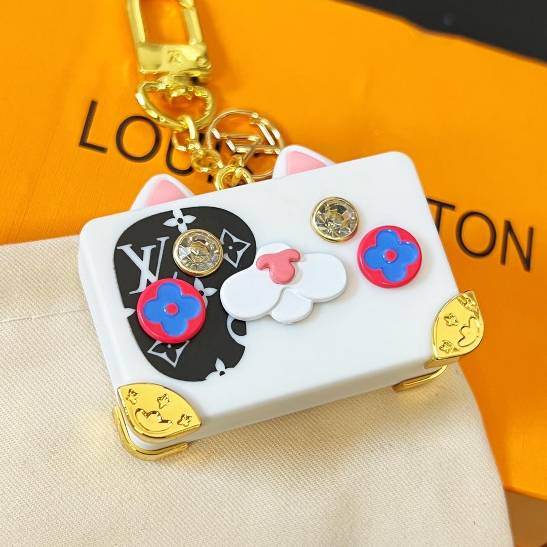 Louis Vuitton Catrunk Keyring   M00825 - DesignerGu