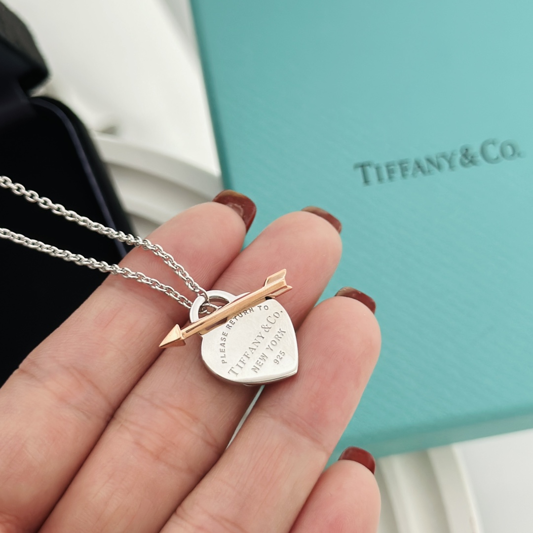 Tiffany&CO Lovestruck Heart Tag Pendant - DesignerGu