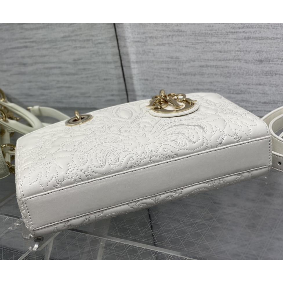 Dior Medium Lady D-Joy Bag - DesignerGu