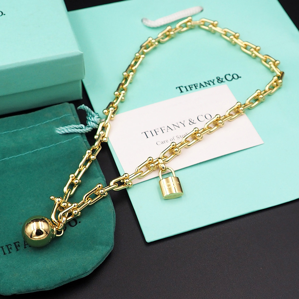 Tiffany&CO Small Wrap Bracelet - DesignerGu