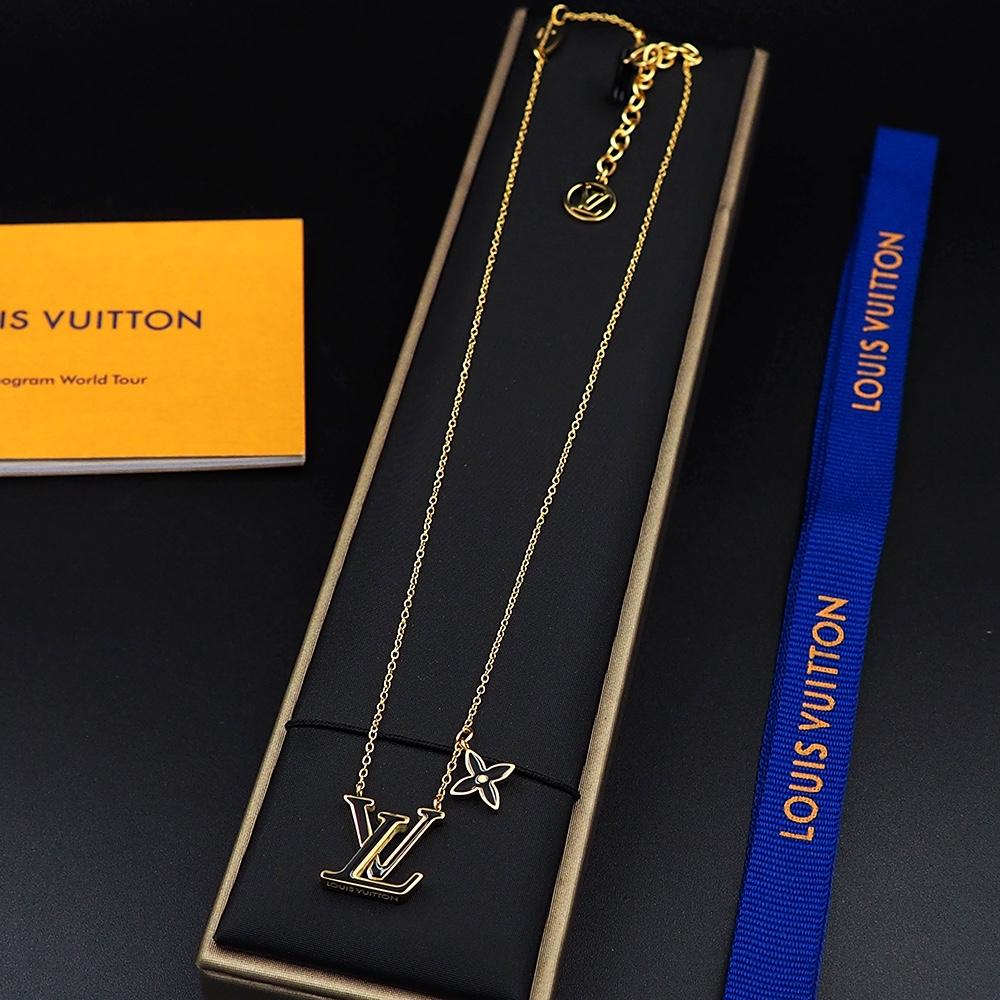 Louis Vuitton LV Iconic Enamel Necklace     - DesignerGu