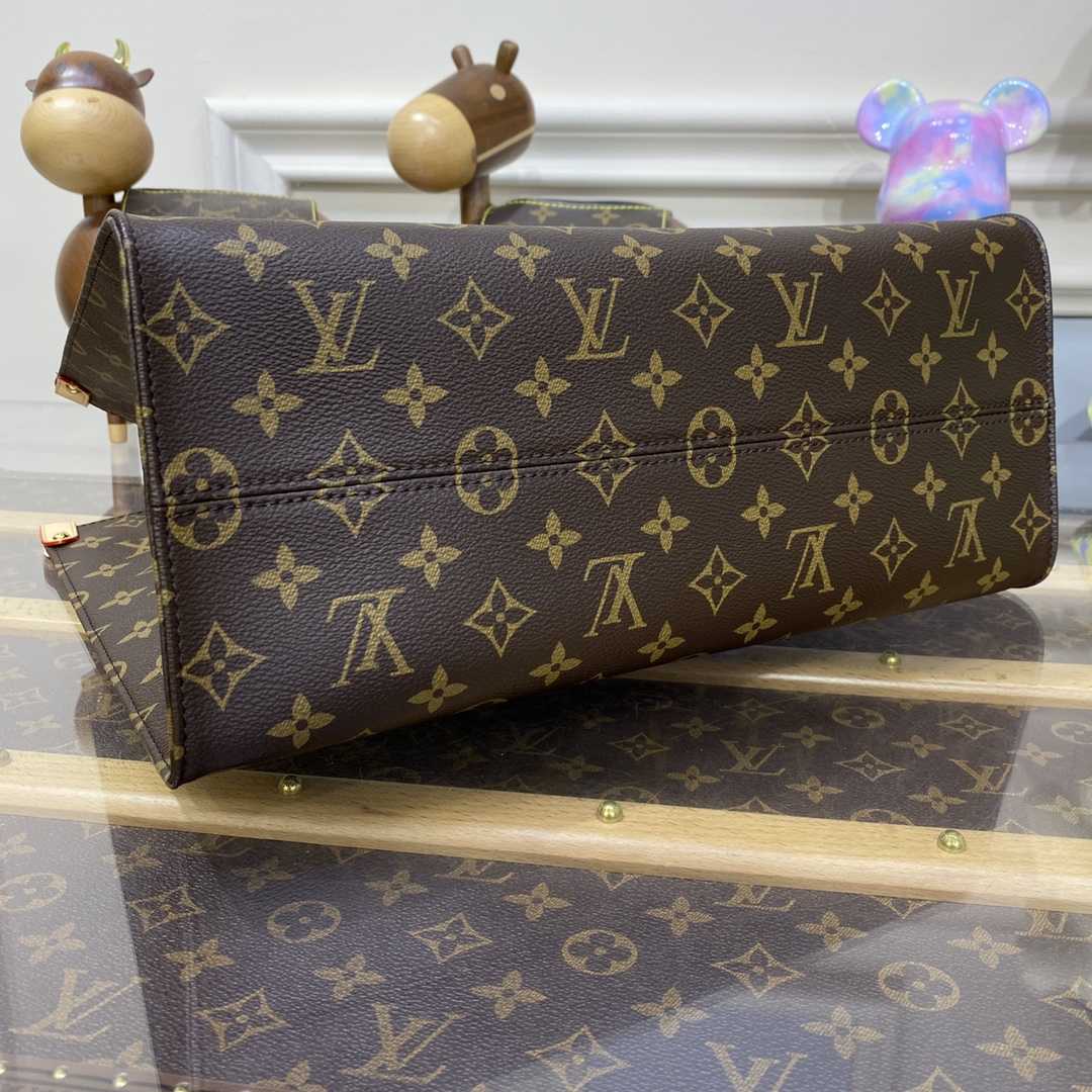 Louis Vuitton LV x YK OnTheGo MM(35 x 27 x 14cm)  M46429 - DesignerGu