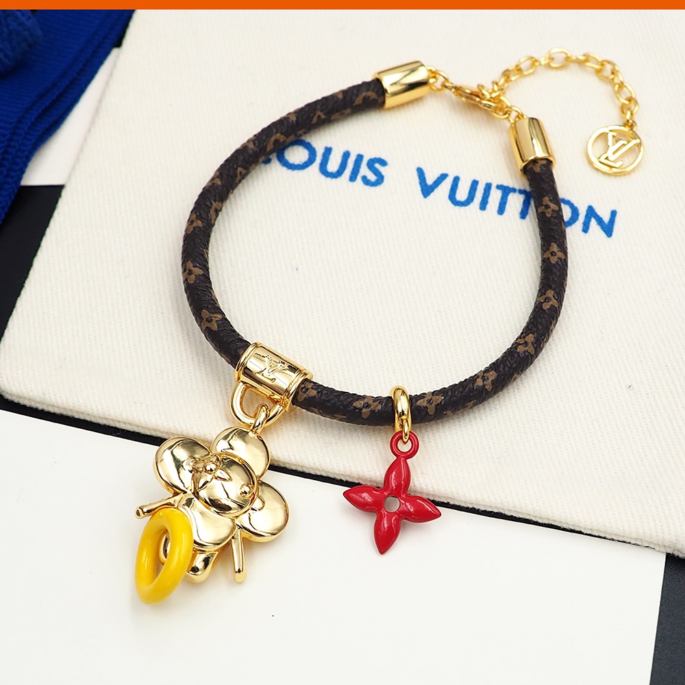 Louis Vuitton Vivienne Pool Bracelet   M1016Z - DesignerGu