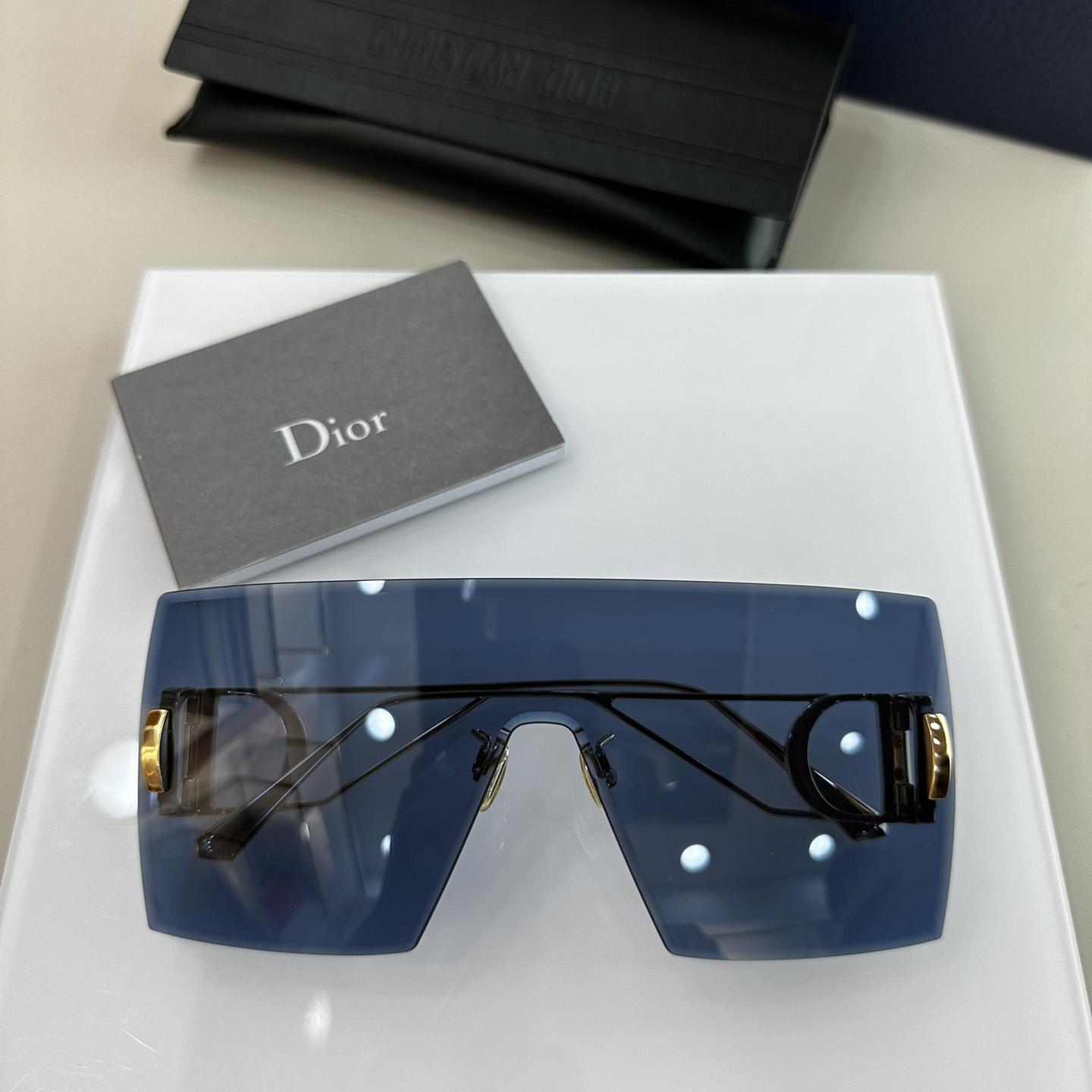 Dior 30Montaigne M1U Sunglasses - DesignerGu