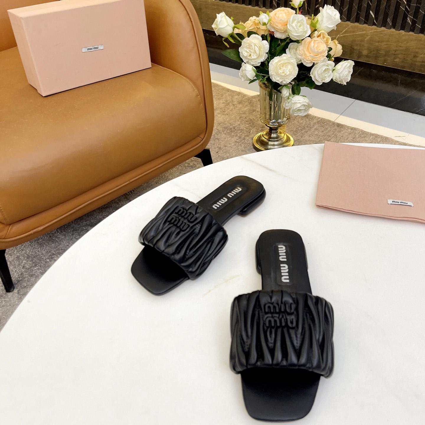 Miu Miu Matelassé Nappa Leather Slides - DesignerGu