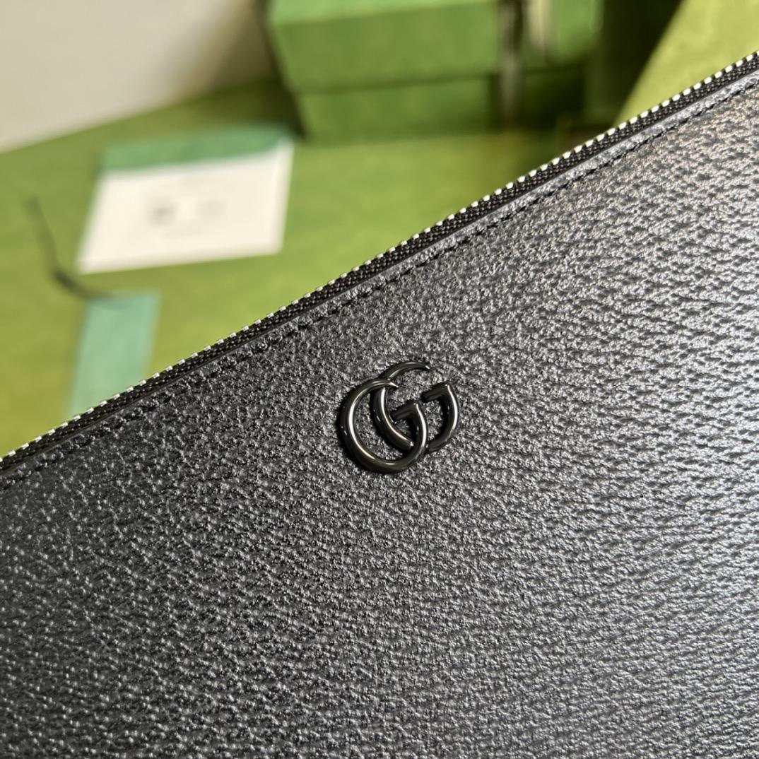 Gucci GG Marmont Pouch(30.5*21*1.5cm) - DesignerGu