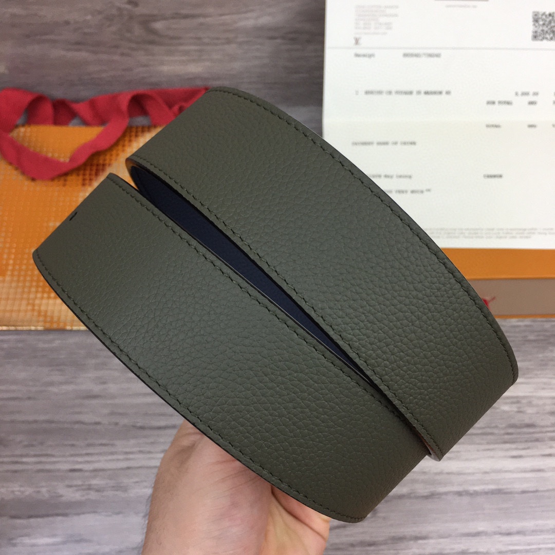 Louis Vuitton LV Shape 40MM Reversible Belt - DesignerGu