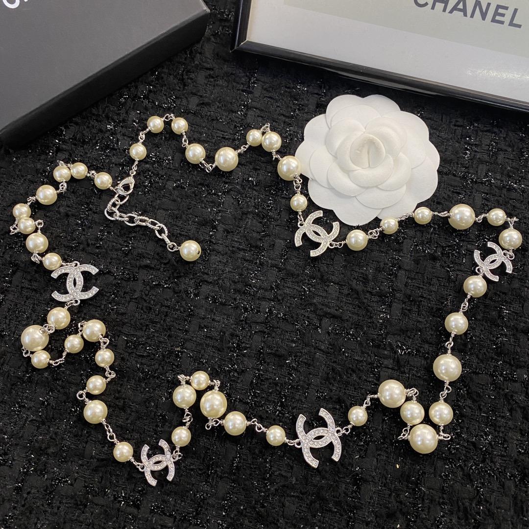 Chanel Pearl Necklace Sautoir with CC Logos & Crystals - DesignerGu