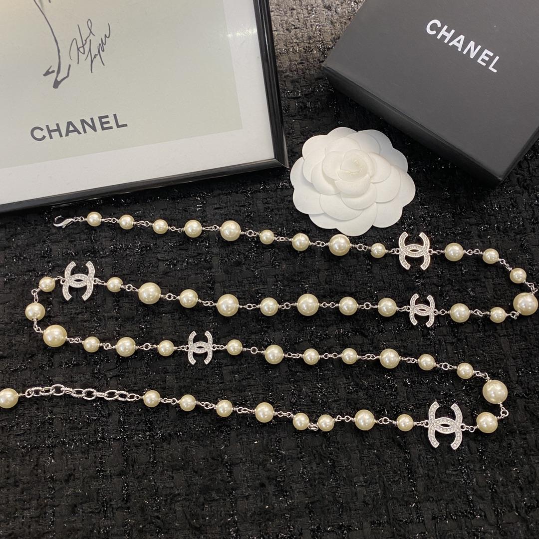 Chanel Pearl Necklace Sautoir with CC Logos & Crystals - DesignerGu