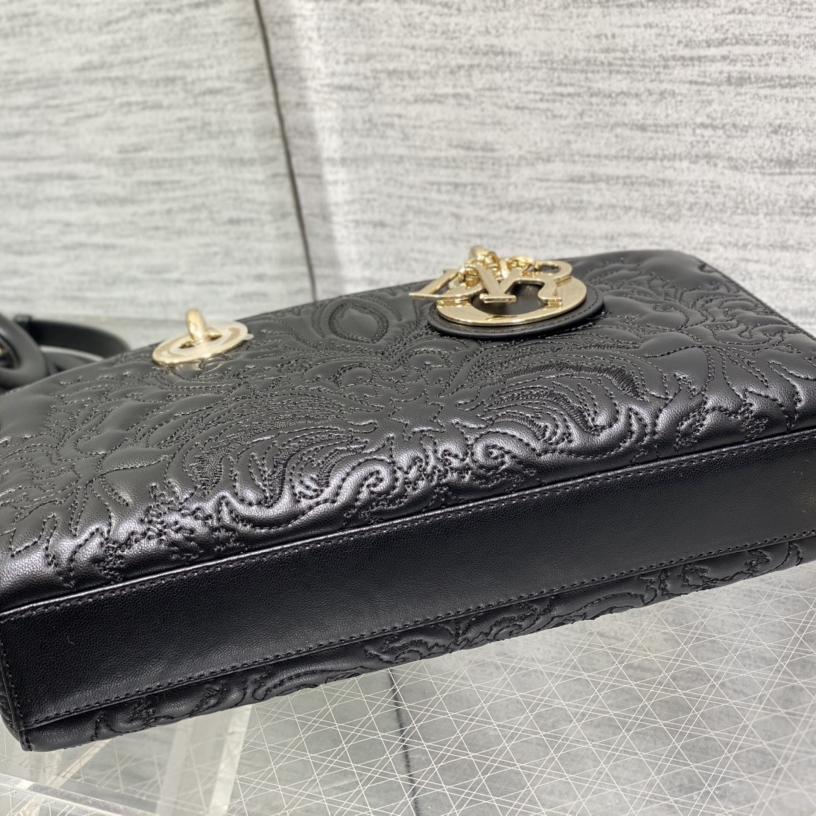 Dior Medium Lady D-Joy Bag - DesignerGu