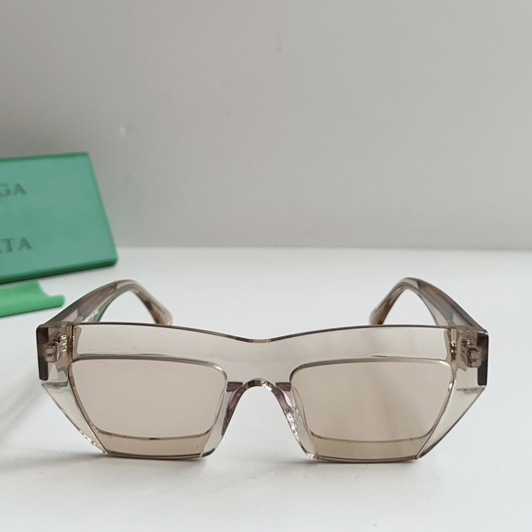 Bottega Veneta Cat-eye frame Sunglasses - DesignerGu