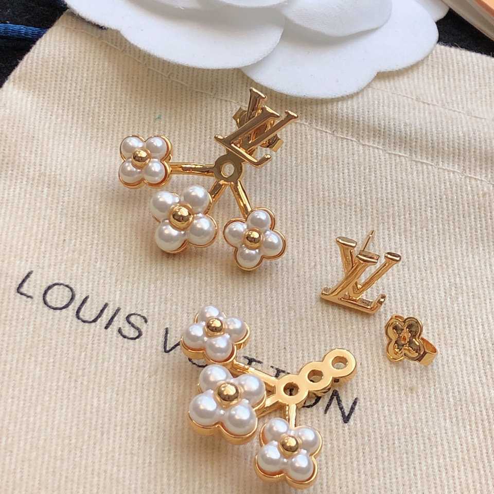 Louis Vuitton Earrings  - DesignerGu