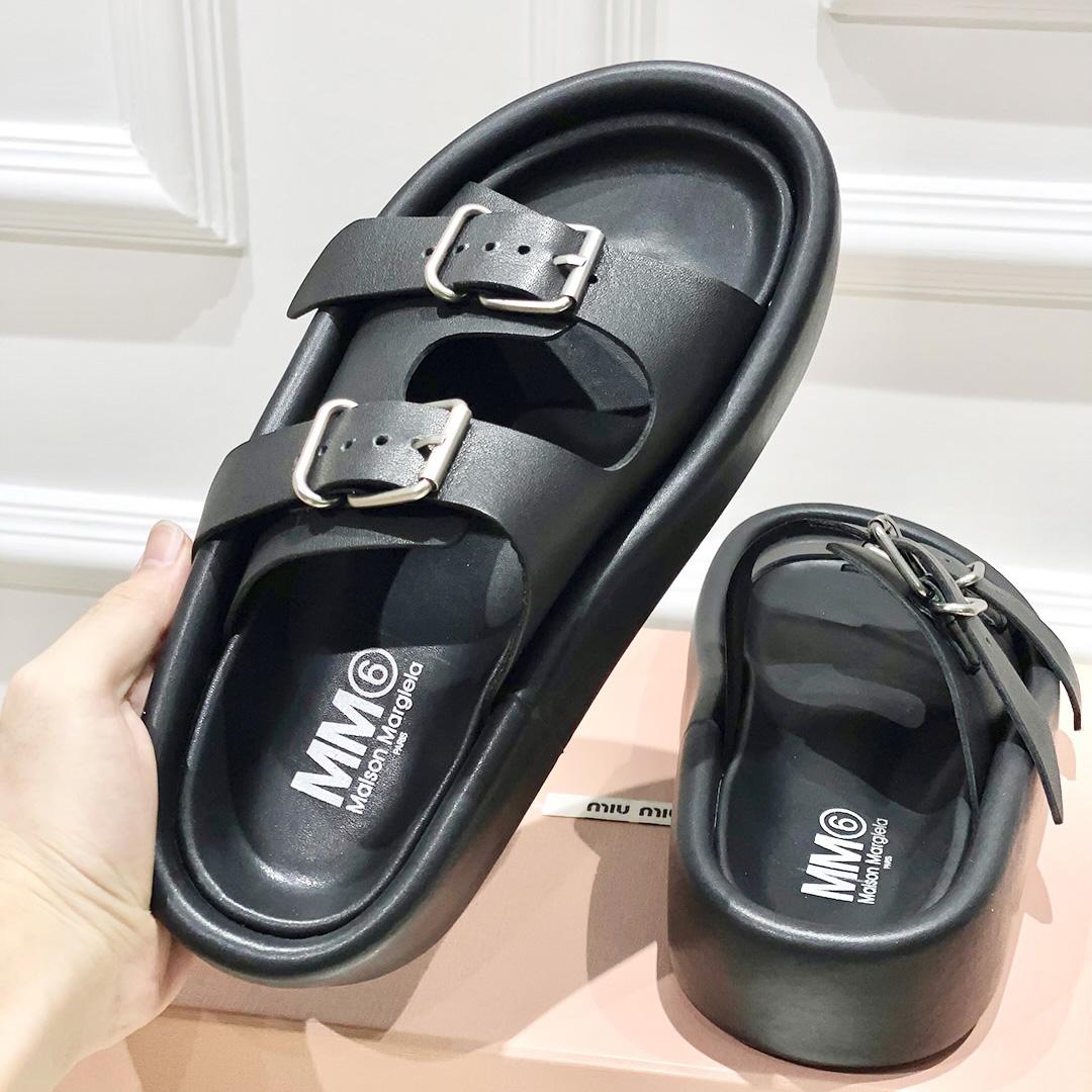 Maison Margiela MM6 Buckle-strap Leather Sandals - DesignerGu