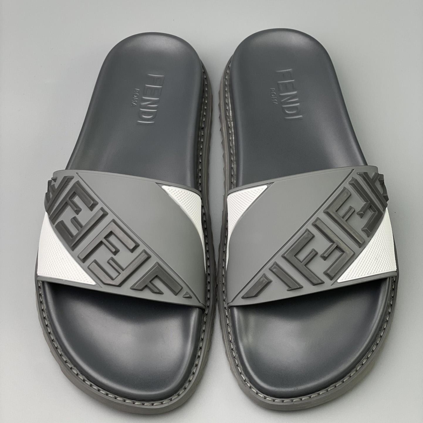 Fendi Gray Rubber Slides - DesignerGu