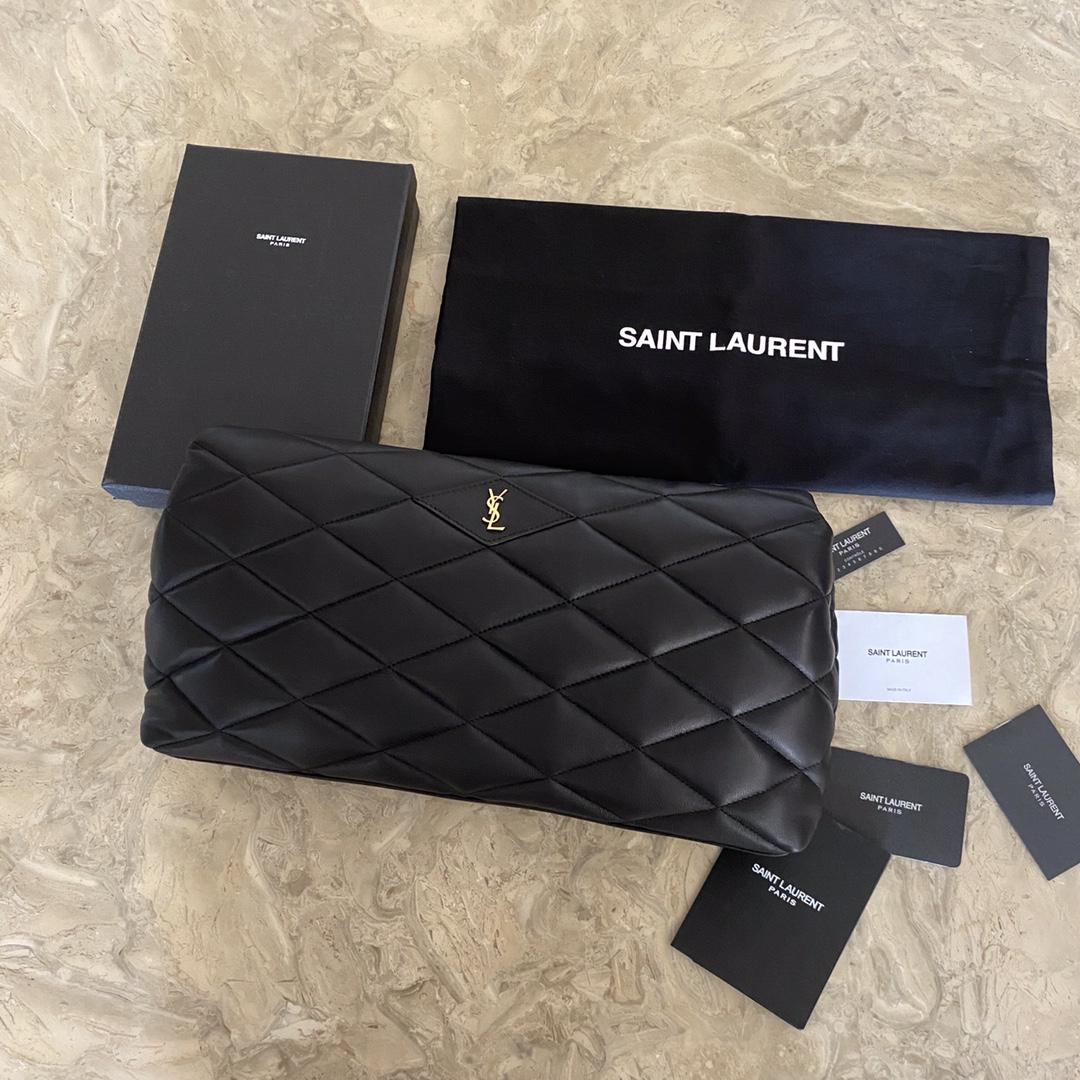 Saint Laurent Sade Puffer Quilted Leather Clutch In Black  - DesignerGu