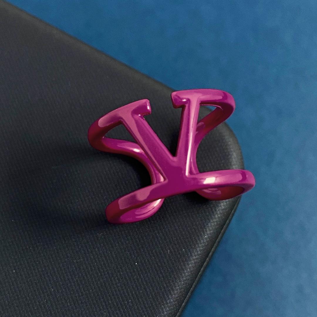 Valenti VLogo Signature Metal Ring - DesignerGu