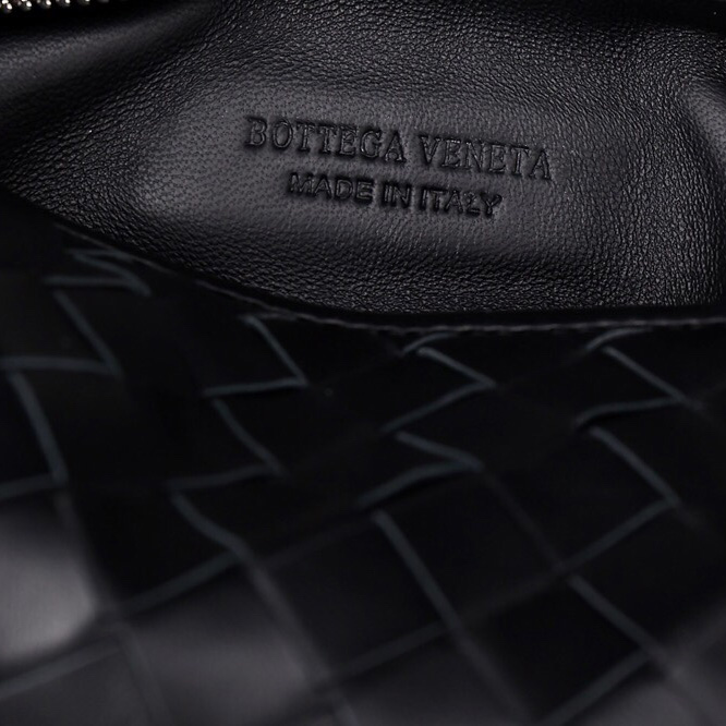 Bottega Veneta Small Jodie - DesignerGu