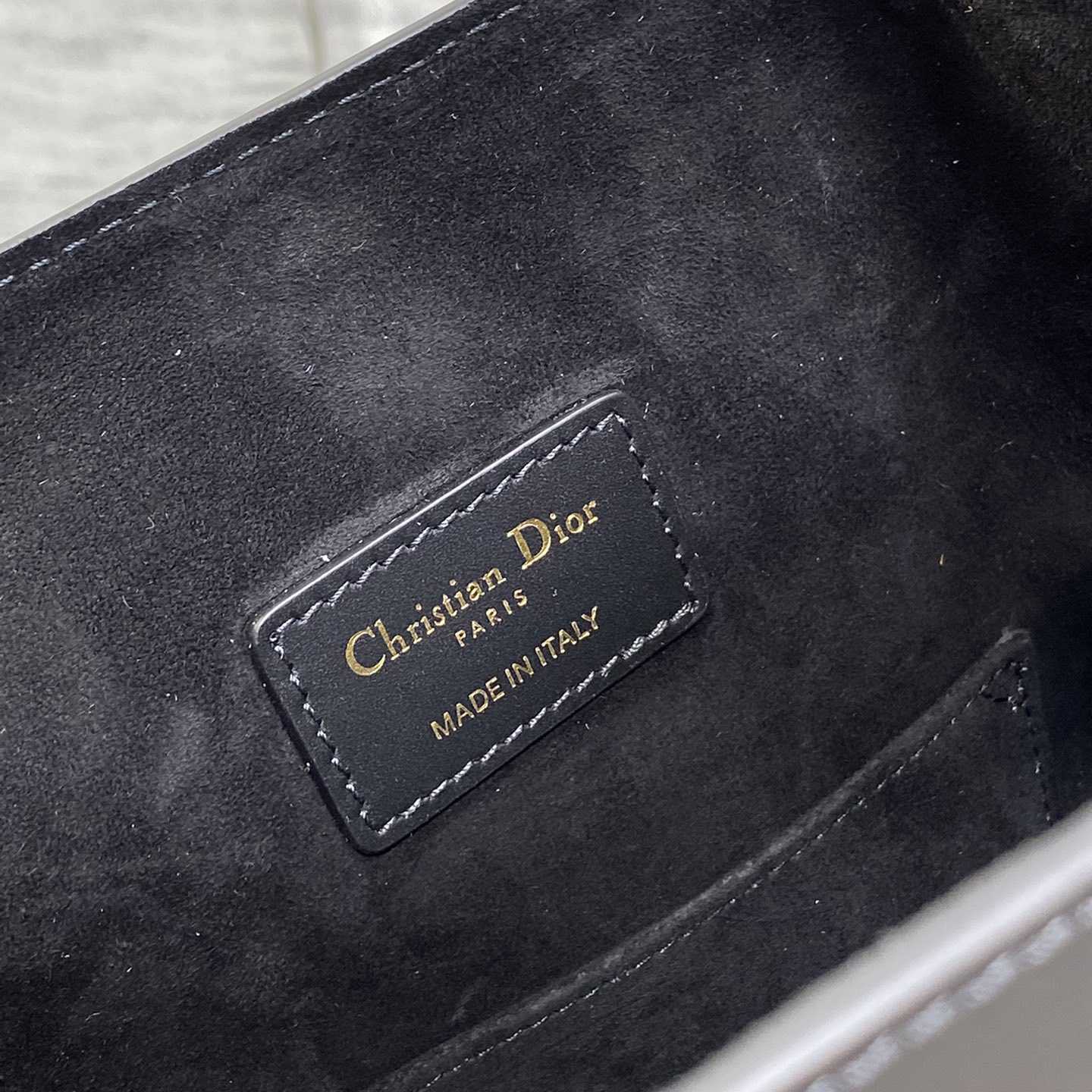 Dior Medium C'est Dior Bag - DesignerGu