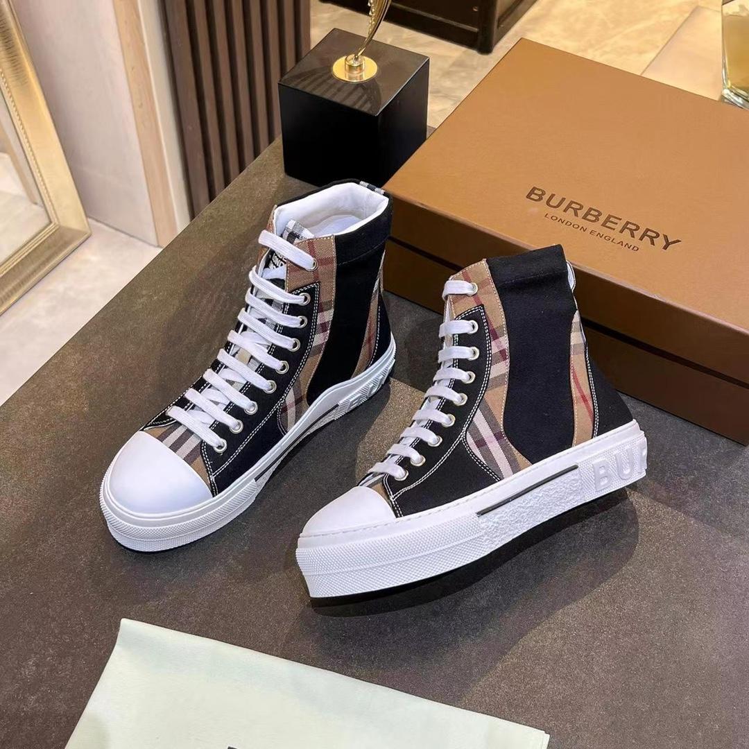 Burberry Vintage Check Lace-up Sneakers - DesignerGu