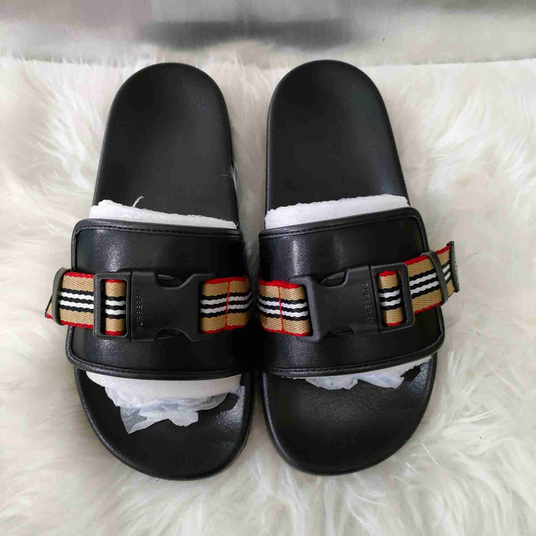 Burberry Icon Stripe Buckled Slides - DesignerGu