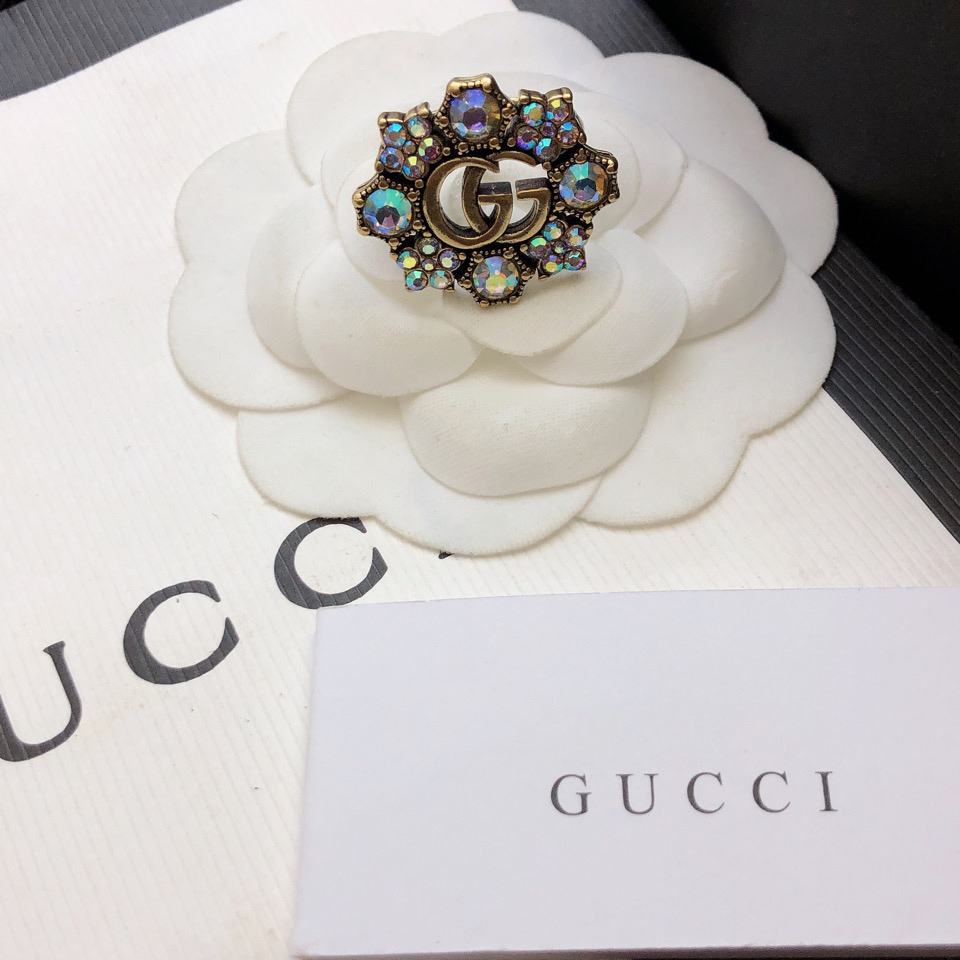 Gucci Double G Crystal Flower Ring - DesignerGu