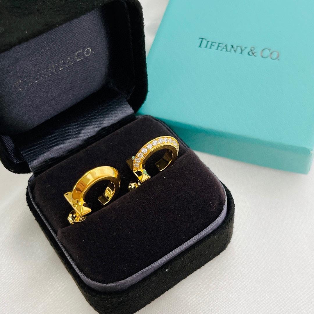 Tiffany&CO T1 Hoop Earrings - DesignerGu