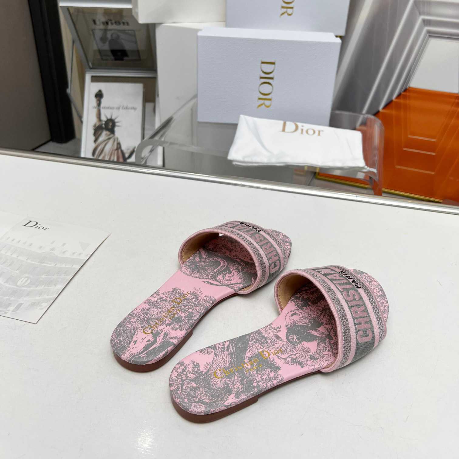 Dior Dway Slide - DesignerGu