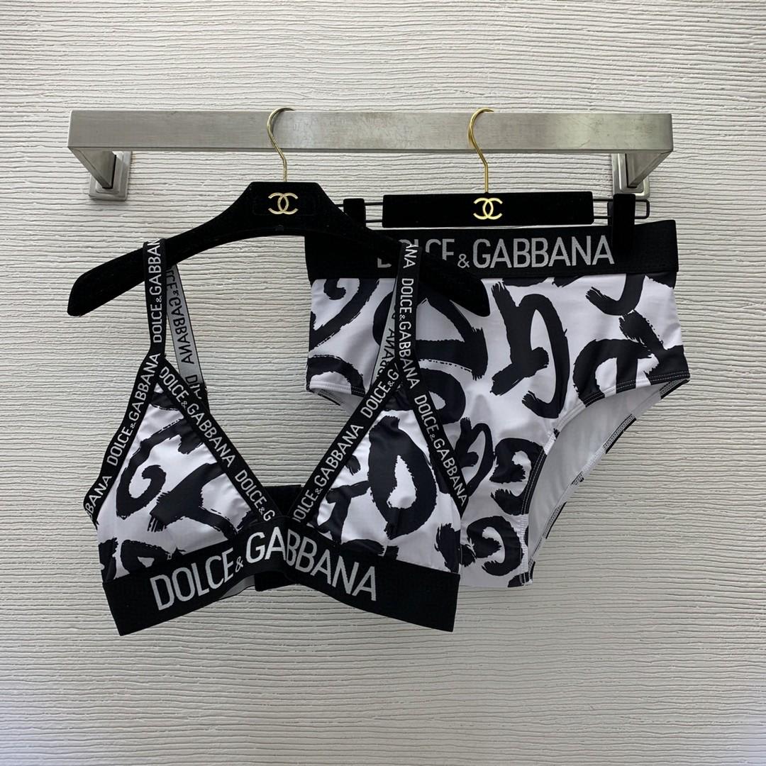 Dolce & Gabbana Graffiti-print Logo Briefs & Bra - DesignerGu