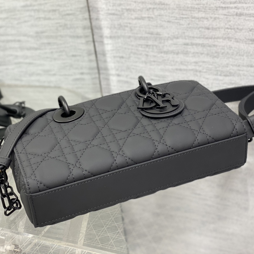 Dior Small Lady D-joy Bag - DesignerGu