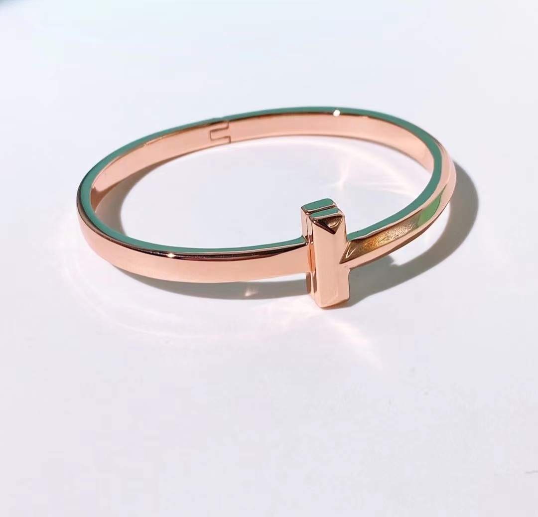 Tiffany&CO Tiffany T T1 Wide Hinged Bangle  - DesignerGu