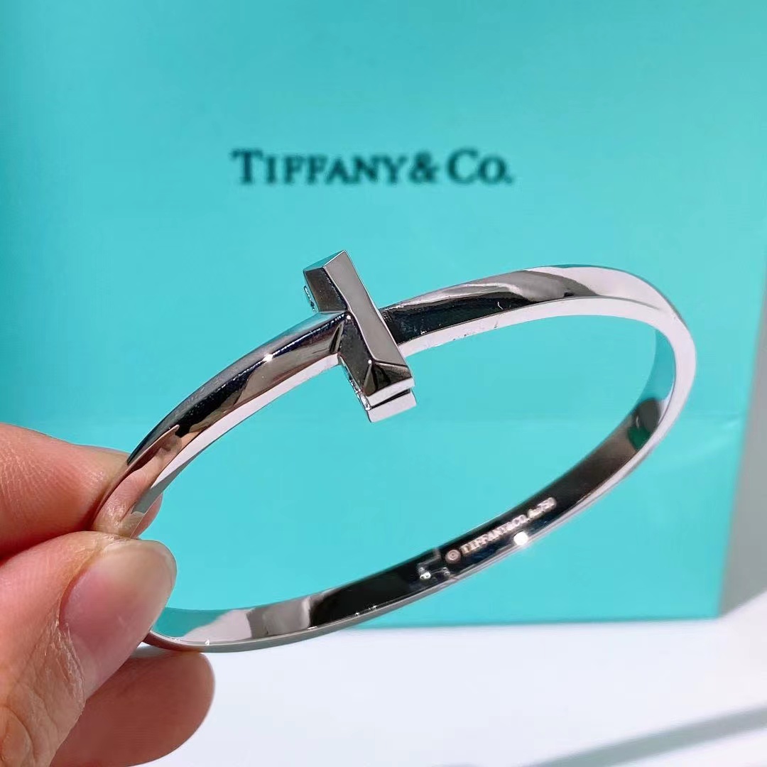 Tiffany&CO Tiffany T T1 Wide Hinged Bangle  - DesignerGu