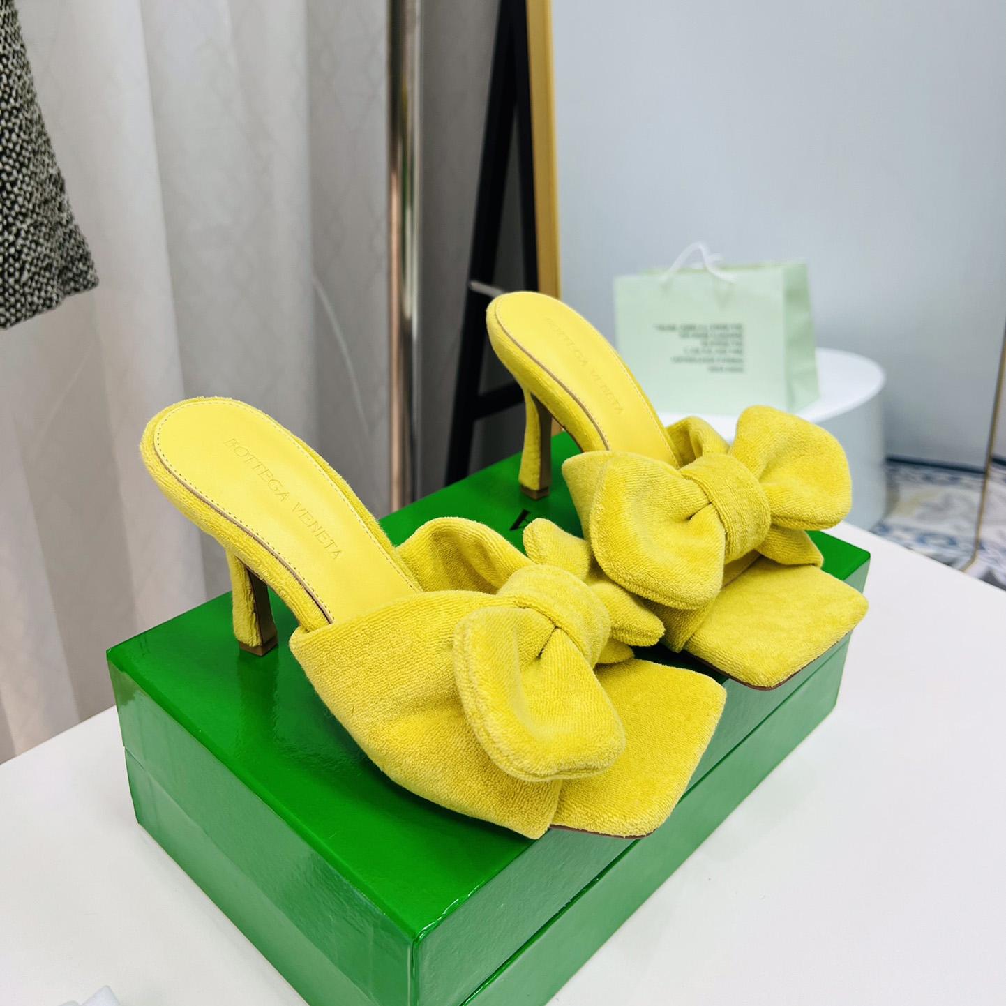Bottega Veneta Yellow Heeled Sandals - DesignerGu