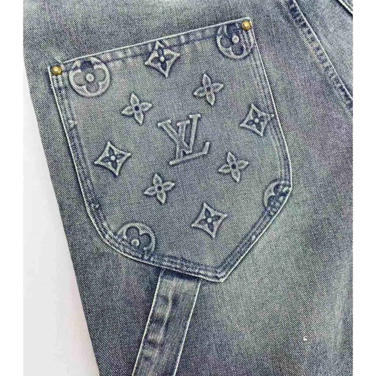 Louis Vuitton Denim Carpenter Shorts    1ABJ7D - DesignerGu