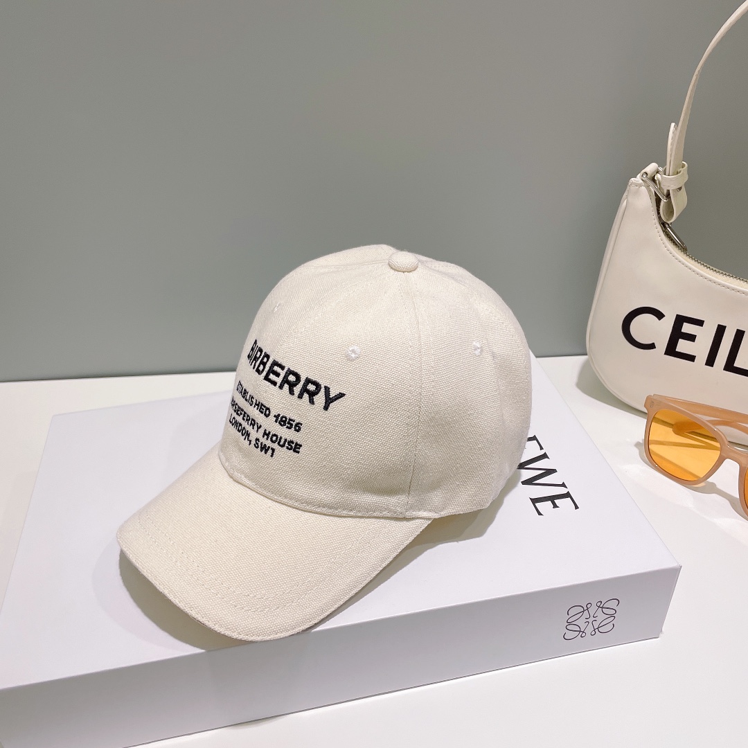 Burberry Baseball Cap - DesignerGu