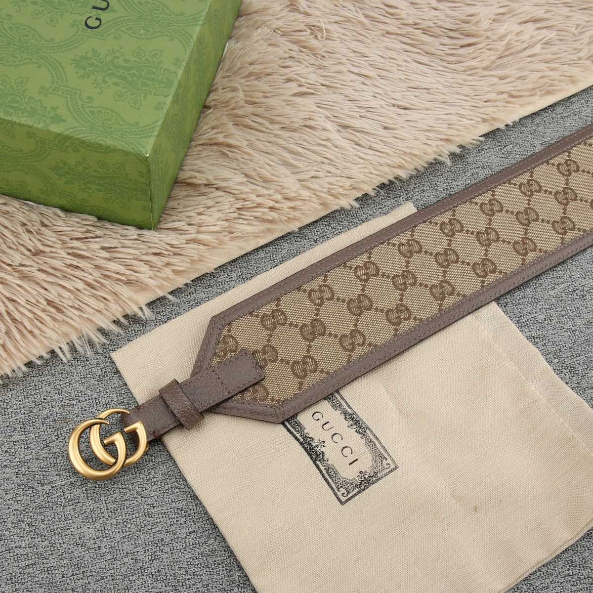 Gucci GG Marmont Wide Belt - DesignerGu